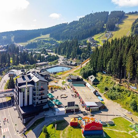 Shelter Apart Hotel Буковел Екстериор снимка