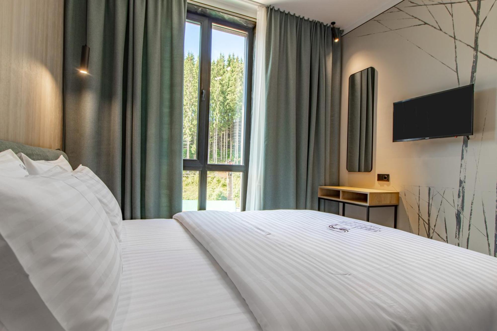 Shelter Apart Hotel Буковел Екстериор снимка