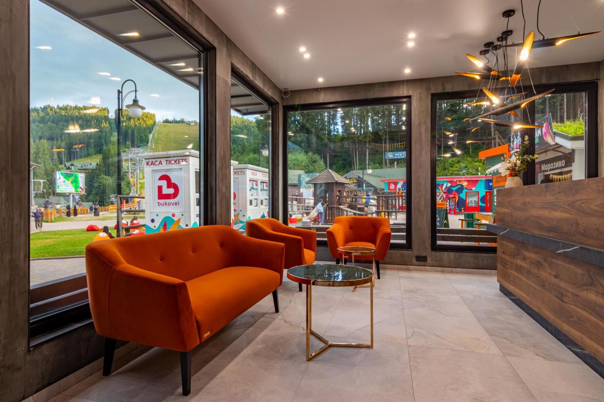 Shelter Apart Hotel Буковел Екстериор снимка